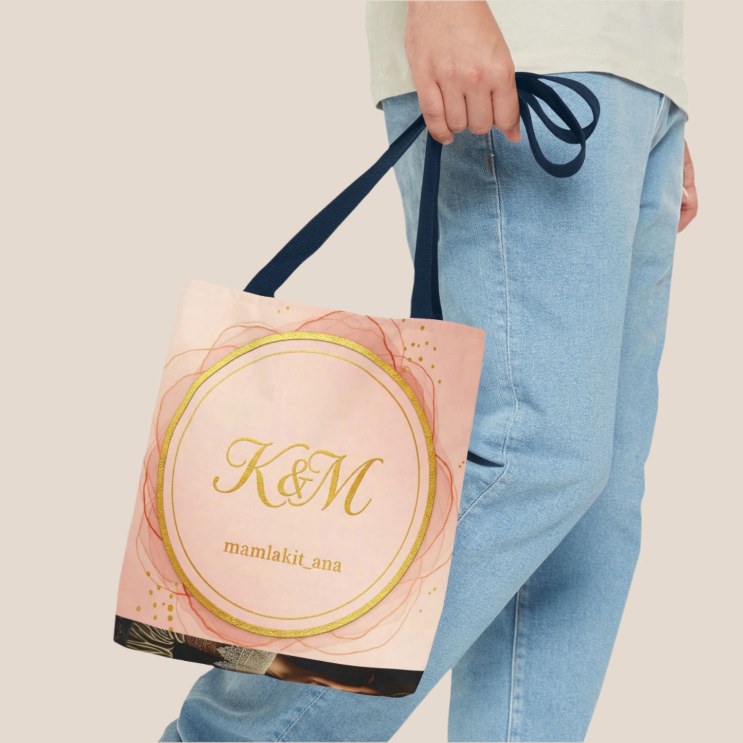 Tote Bag- K&M حقيبة "أنا الملكة" - 𝓜𝓪𝓶𝓵𝓪𝓴𝓪𝓽𝓲 & 𝓐𝓷𝓪
