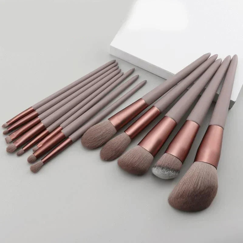 13-Piece Professional Makeup Brush Set - مجموعة فرش مكياج فاخرة من 𝓜𝓪�𝓵𝓪𝓴𝓪𝓽𝓲 & 𝓐𝓷𝓪 - 𝓜𝓪𝓶𝓵𝓪𝓴𝓪𝓽𝓲 & 𝓐𝓷𝓪